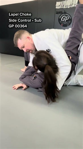 Lapel choke from side control GP 00364 #jiujitsu #grapplerpedia #grappling