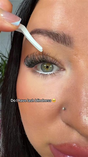 Double Stacking Cluster Lashes: Two-Week Longevity Guide