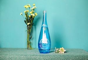 [Hot Item] 750ml Frosted Glass Liquor Bottle Sandblasted Glass Bottles