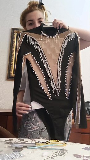 Proceso del disfraz de gimnasta para Carnaval