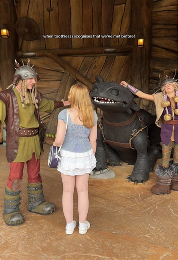 ruff & tuff were confused why i'd want to see him again instead of barf & belch 😂 i came to see toothless & hiccup for the first time the day before! 🥹 #toothless #epicuniverse #howtotrainyourdragon #httyd #universalorlando