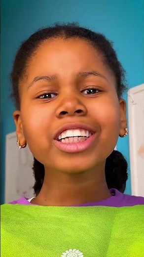 👧¡Ayudando a la hermana a aprender! #shorts #niños