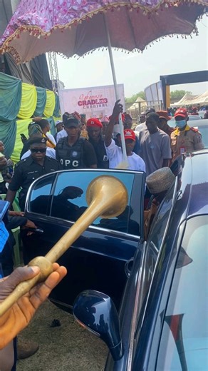 Motherland Reality Television on Instagram: "In traditional Yoruba culture, the Abobaku (literally translating to "one who dies with the king" or "one who shares in death") is a high-ranking traditional position in some kingdoms, deeply tied to the institution of kingship (Oba). The role is primarily symbolic of the ultimate sacrifice, loyalty, and the inseparable connection between the monarch and his subjects. Do you think we still have Abobaku in Yoruba land. #yorubaculture #motherlandrtv #Ab