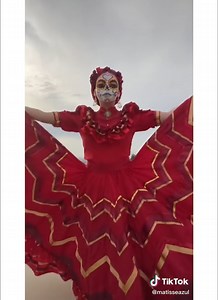 169K views · 2.1K reactions | This is jarabe or also known as the mexican hat dance!  ©matisseazul | TikTok | Facebook