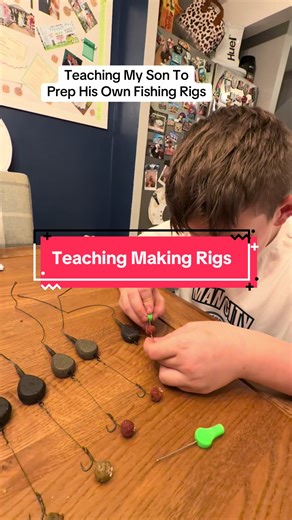 Teaching my son how to do his own rigs for fishing #fishing #carp #fishingtiktoks #fishinglife #carpfishing