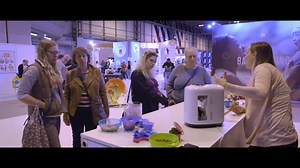 28K views · 53 reactions | Fancy making healthy weaning meals from scratch? Watch how easy it can be with our Steamer Blender.... | Tommee Tippee | Facebook