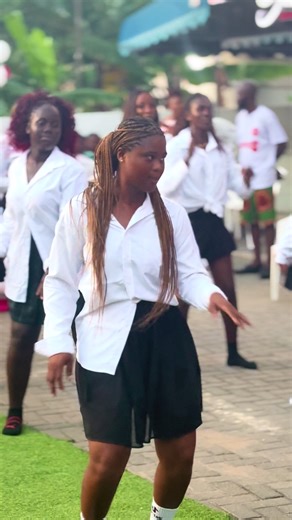 Dance time with apprentices