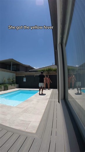 Behind the Scenes of a Stunning Photoshoot