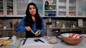 2 Easy Plant-Based Dinner Recipes For When You're Cooking Solo | #COOKING