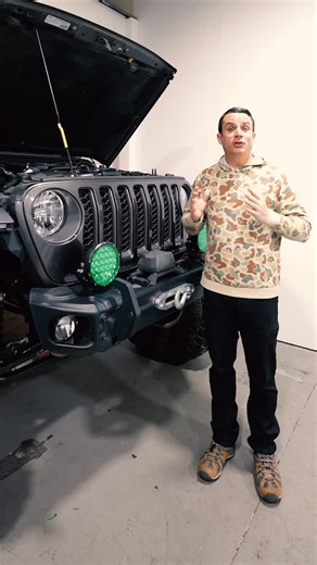 ⚠️ Auto Stop Start warning light fix ⚠️ Who else has had this issue? #jeepgladiator #jeepwrangler #itsajeepthing #alipitcrew #jeeplife | Ali Mansour