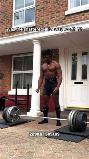 NEW V5 Powerbuilding Plan is OUT‼️ Code ‘V5’ to save 🤞🏾 #powerbuilding #powerlifting #gymtok #deadlift