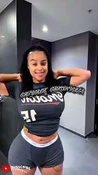 Kiyomi leslie | Biography | Plus Size Model | Curvy Instagram Stars #model #plussizefashion #curvy