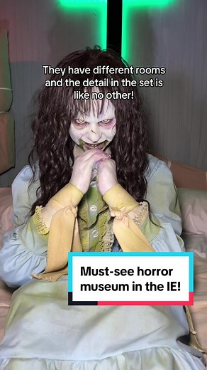 This horror museum has an awesome collection of horror film props. See any that you recognize? #artssideshow #horrormuseum #horror #horrorprops #filmprops #halloween #inlandempire #ie #losangeles #dateideas #datenight #foryou #fypシ