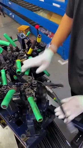 the way this man do work with quardination 🤔🤔 #shorts