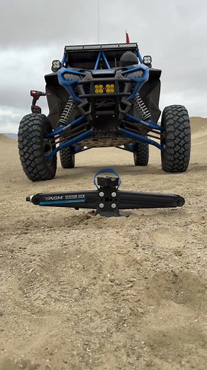agmproducts - Stuck in the sand？ No problem! The AGM Scissor Jack can get your rig ... | AGM Products