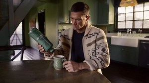 Sports Research Organic MCT Oil - Keto & Vegan MCTs C8, C10 from Coconuts - Fatty Acid Brain & Body Fuel, Non-GMO & Gluten Free - Flavorless Oil, Perfect in Coffee, Tea & Protein Shakes - 32 oz