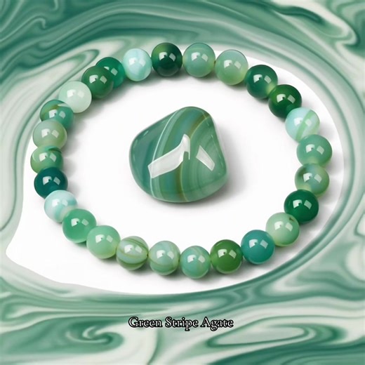 Green Stripe Agate energy is commonly known for: 💚 Balance & Stability – Helps bring emotional and mental harmony 🌿 Grounding & Calm – Promotes peace, relaxation, and stress relief ✨ Healing Energy – Often associated with renewal and personal growth 🧠 Focus & Patience – Supports clear thinking and steady progress 🌱 Connection to Nature – Encourages feeling centered and refreshed 💎 Confidence Through Balance – Builds quiet strength and inner security Green Stripe Agate is often called a ston
