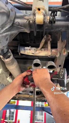 Check out this chevy silverado in for complete same length exhaust system running with x pipe finishing it off with dual spin tech muffler and dual dumped pipes 🔥🔥🔥 @Mossified @jjmuffler@Project Torque @ONDGAS - - - - - - #jjmuffler #gmcsierra #mufflershop #straightpipe #spintechmufflers #exhaustsound #mufflersound #dallastx #mufflerman