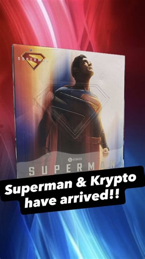 Surprise delivery of a certain @Superman & Krypto figure from @Sideshow Collectibles just happened! Review on @YouTube coming soon! #HotToys #Superman #Krypto