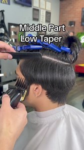 #middleparthairstyle #middlepart #hair #lowtaper #hair #barbershop | Stylos Urbanos