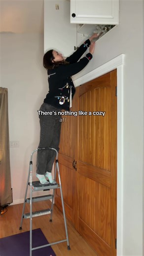 If your baby has experienced tooth decay in their baby teeth, you are not alone. If you are noticing spots along the teeth, near the gums, that are stained and not wiping off, your baby might have a cavity. If you are seeing this, please go see a pediatric dentist so they can take a closer look. Baby bottle tooth decay is treatable and preventable. Hope this video helps you feel empowered to take great care of your baby’s teeth. #babybottletoothdecay #babyteeth #cavities #sephoraalışverişim