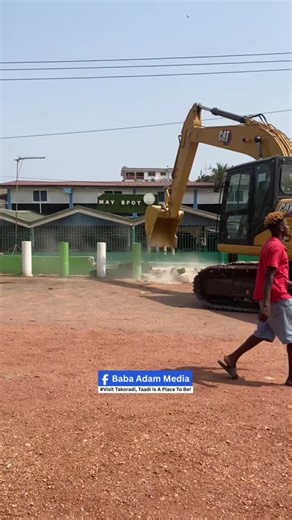 Update on the Takoradi, Cape Coast road expansion:The walls of May Spot in Fijai demolished as a sign of warning for the main demolishing. #sekonditakoradi #takoradi #sekondi