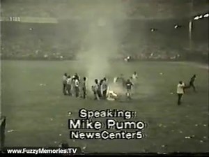 WMAQ Channel 5 - NewsCenter5 - "Disco Demolition Already In Progress" (1979)