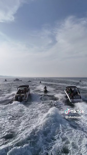 Explore Summer Vibes at the Kuwait Beach