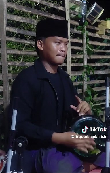 DARBUKA. #COMBES #firqotulmukhlisin #darbukasholawat #masterdarbuka #habibadnan #habibreza #sholawatan_yuk #masterdarbukaindonesia #hadrohsholawat #fypシ #vypシ #bangkalankotadzikirdansholawat