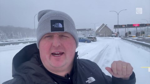 Semi trucks forced to wait as nor'easter closes Nova Scotia highway