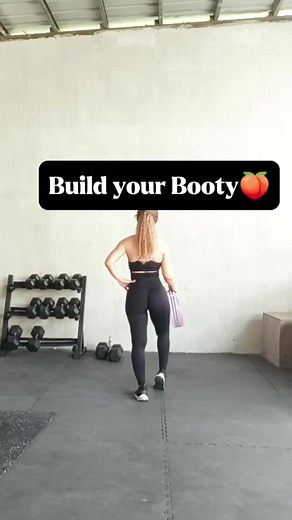 Booty-Building Band Exercises for a Peach Perfect Lift!