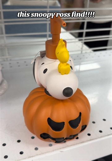 I AM SO HAPPY THAT I FOUND THIS!!!! #snoopy #halloween #ross #snoopylover #snoopyhalloween