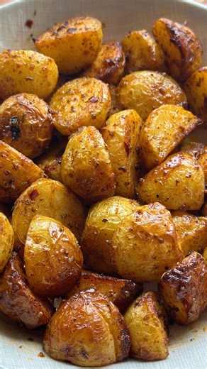 🥔 Oven-Baked Baby Potatoes #bakedpotatoes #potato