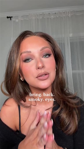 Glam Smoky Eye Makeup Tutorial for New Year's Eve