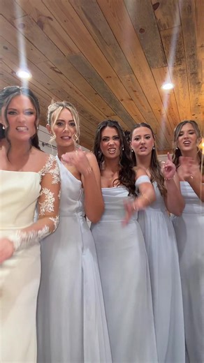 🤪🤪🤪 @ANNSLEIGH HAMM @lex:) @gMoney @caitlyngrace3099 | grace and alexandra