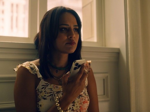 Calgary expat Agam Darshi delves into complex character in CTV's new high-concept cop drama, Sight Unseen