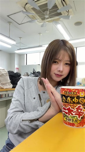 ボブヘアスタイルの魅力と迷い