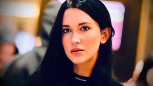 Dara O'Kearney on Instagram: "The wonderful Hayley Hanna is calling out the ‘influencers’ who purchase following and engagement. She discusses it in depth during our wide-ranging and very entertaining interview. FULL EPISODE: https://soundcloud.com/thechiprace/season-27-episode-2-phil-galfond-hayley-hanna-andreas-mavromoustakis-ray-wheatley"