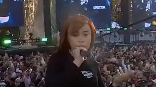 Video Of Ice Spice P**ing On A Fan During Live Show Goes Viral On Twitter - The SportsGrail