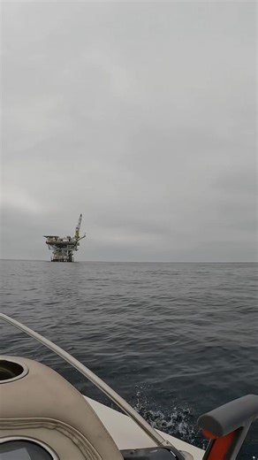 Going to the oil rig to fish