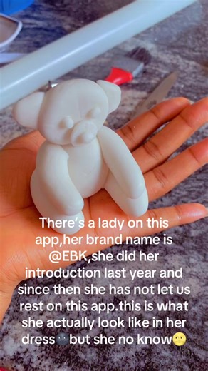 Making a Fondant Teddy Inspired by Funmi
