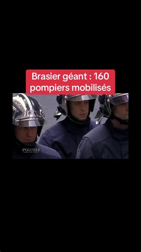 Impressionnant dispositif de la BSPP sur un feu d'usine textile. Plus de 160 sapeurs-pompiers engagés pour maîtriser le sinistre. Courage à eux. 🚒🔥 #pourtoiii #pompiersdefrance #bspp #paris
