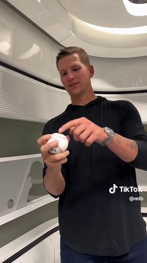 Tyler Wells showing off the circle change ❤️ #pitch #pitcher #change #technique #tips #baseball
