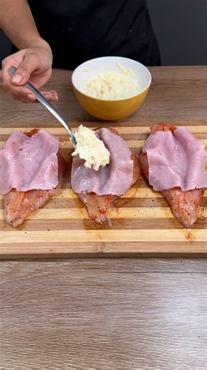 12K views · 83 reactions | My grandmother taught me to make my dinner like this! Stuffed chicken breast in the oven! | Recipes Yum | Facebook