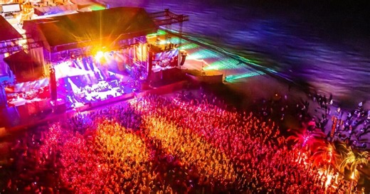 Phish Dips Its Toes In The Sand With Straight-Ahead Single "Welcome Set" In Mexico [Video]