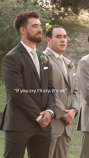 the best man’s reaction to the grooms reaction is my new favorite thing to look for #weddingtok #texaswedding #bestman #groomreaction #weddingtiktok #weddingparty
