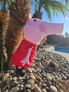 Peppa Pig Like Hand Crafted Pinata - Etsy Canada