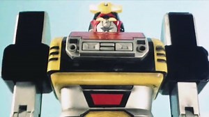 A movie that Marvel officially introduces the gigantic Robo 'Leopardon' that appeared in 'Spider-Man' made in Japan that was broadcasted 40 years ago is on sale