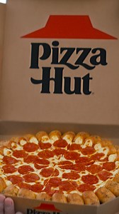 179K views · 3.9K reactions | Dunk big this March with Cheesy Bites! | Pizza Hut | Facebook