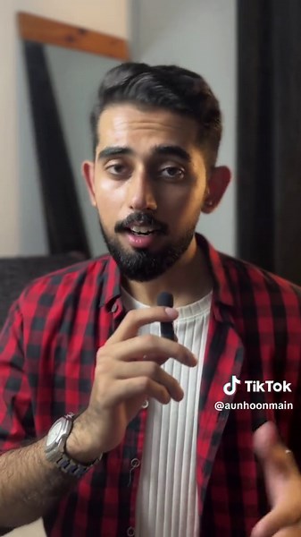 How to Fix a Bacon Neck on Your T-Shirt
